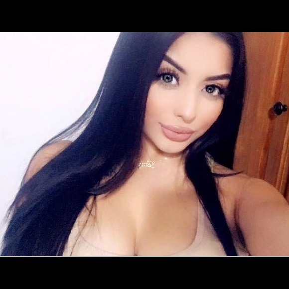 nikkivee98